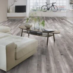 Krono Original Blackwater Oak - Vintage Classic 10mm Laminate Flooring (218071) -Flooring Sale Store blackwater oak vintage classic 10mm laminate flooring 218071 p84978 192027 image