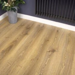Krono Original Brissac Oak - Eurohome Vario+ 12mm Laminate Flooring (182127) -Flooring Sale Store brissac oak eurohome vario 12mm laminate flooring 182127 p68592 173625 image