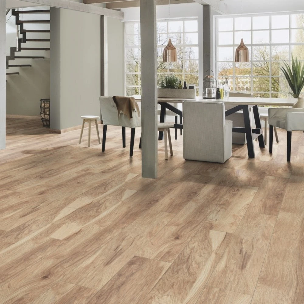Krono Original Natural Hickory - Vintage Classic 10mm Laminate Flooring (249794) 3 Krono Original Natural Hickory - Vintage Classic 10mm Laminate Flooring (249794)